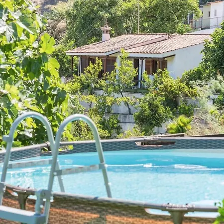 Finca Rural La Yedra 펜션 Arbejales